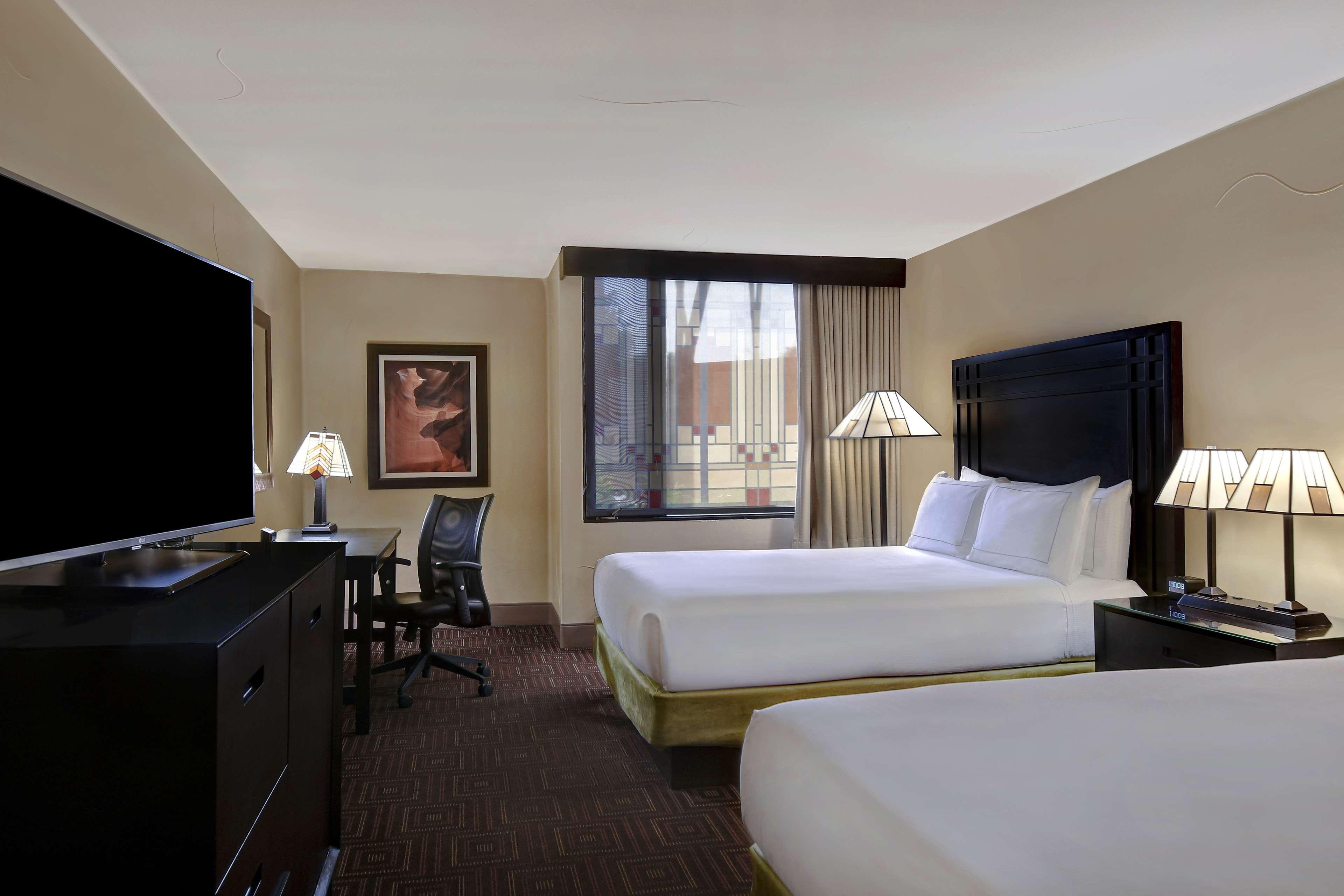 Doubletree By Hilton Phoenix- Темпе Экстерьер фото