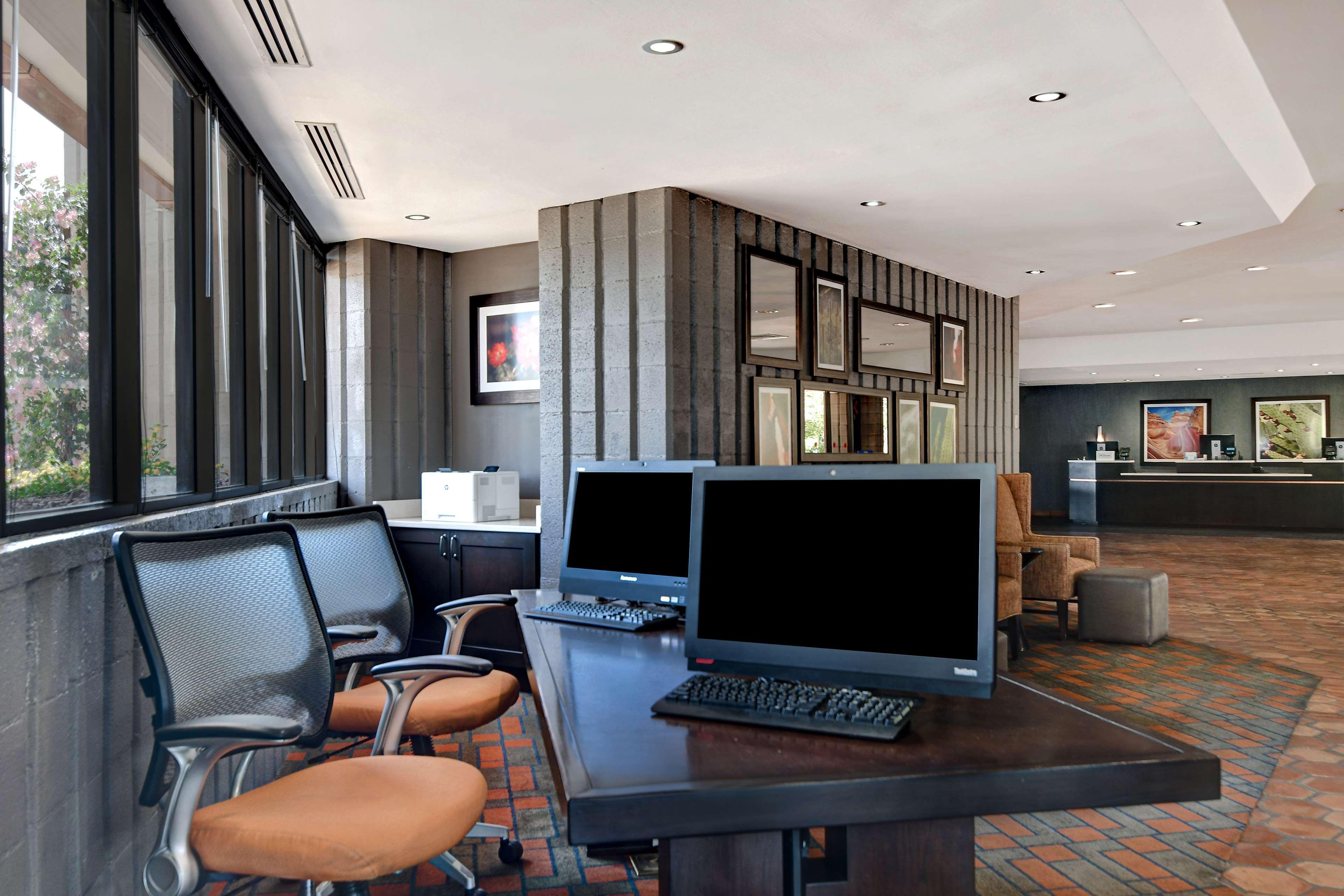 Doubletree By Hilton Phoenix- Темпе Экстерьер фото