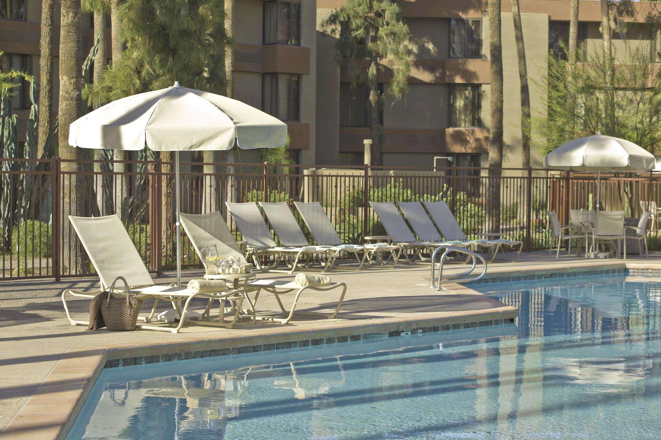 Doubletree By Hilton Phoenix- Темпе Экстерьер фото
