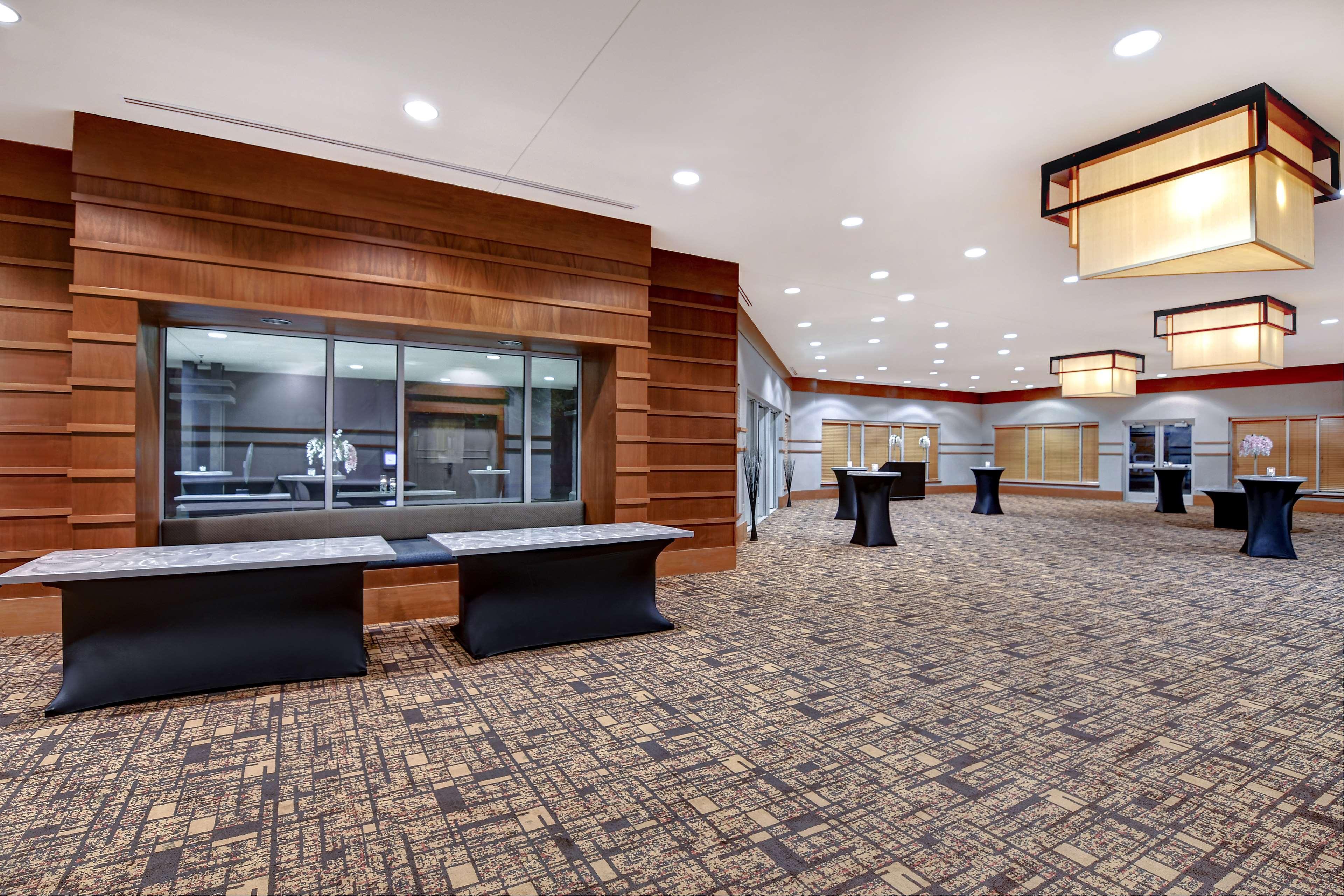 Doubletree By Hilton Phoenix- Темпе Экстерьер фото